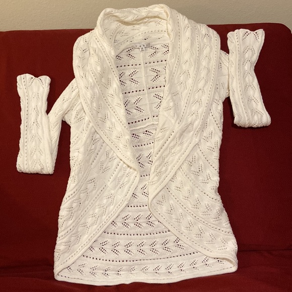 Vintage Cabi sweater - Picture 2 of 4